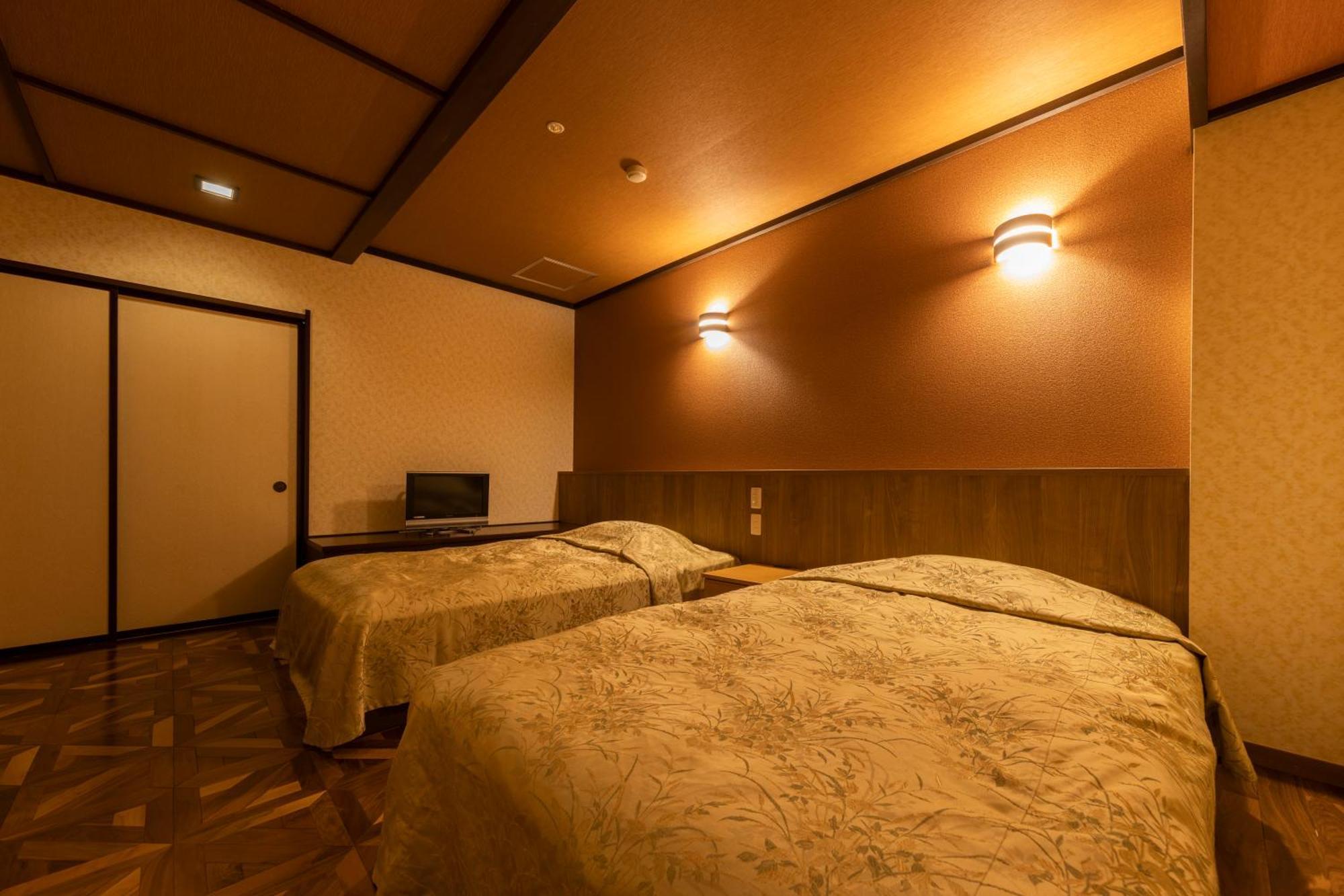 Kinugawa Hotel Mikazuki Нико Екстериор снимка